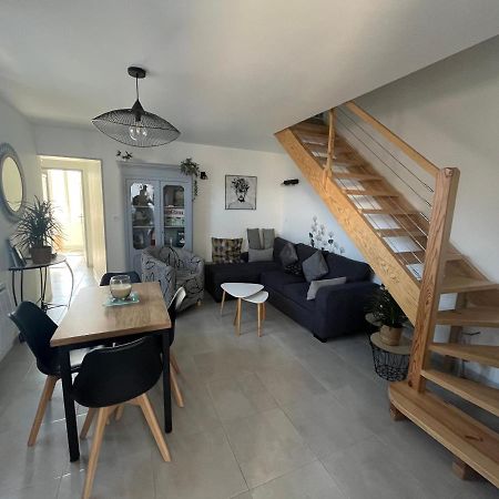 Maison Chaleureuse Avec Terrasse Privative Proche De La Gare Et Du Centre-Ville Рошфор Экстерьер фото