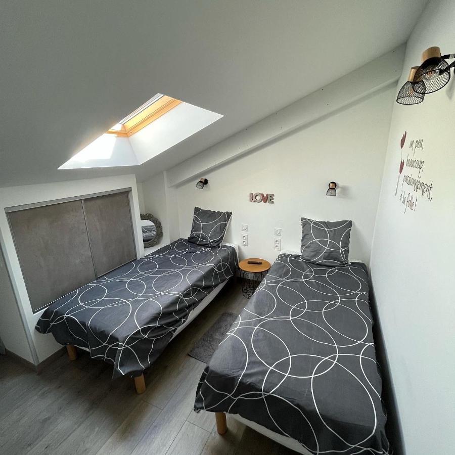 Maison Chaleureuse Avec Terrasse Privative Proche De La Gare Et Du Centre-Ville Рошфор Экстерьер фото